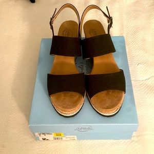 Life Stride Wedge Sandals Brielle in Black Masterpiece Size 12